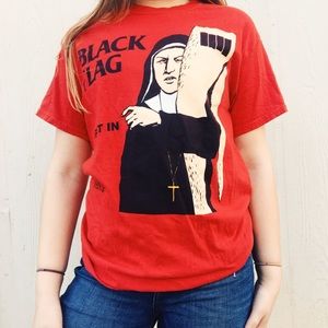black flag tee
